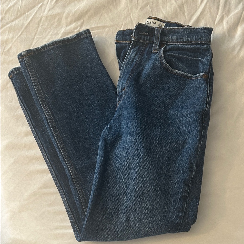Abercrombie & Fitch Ultra High Rise Blue Jeans 23 (000xs)